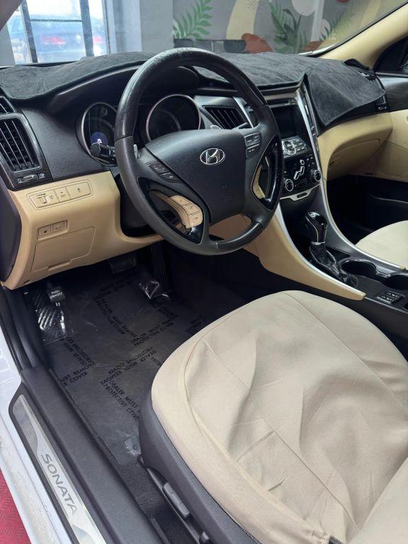 Hyundai Sonata - Thumbnail 18