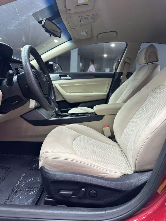 Hyundai Sonata - Thumbnail 16