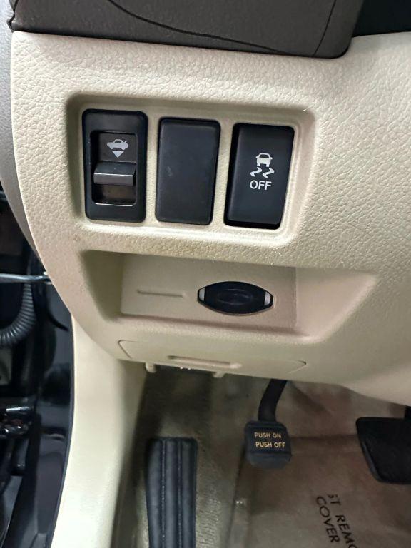 Nissan Altima - Thumbnail 18