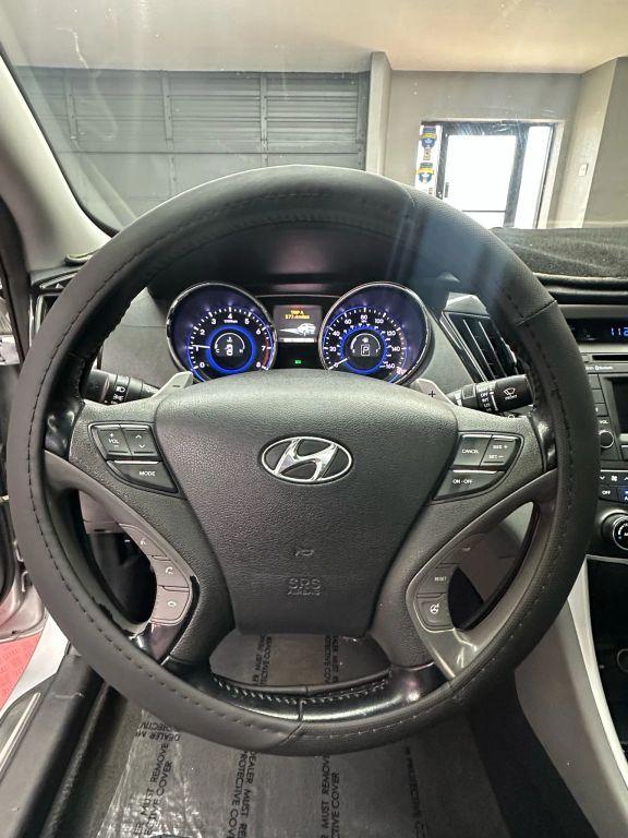 Hyundai Sonata - Thumbnail 19