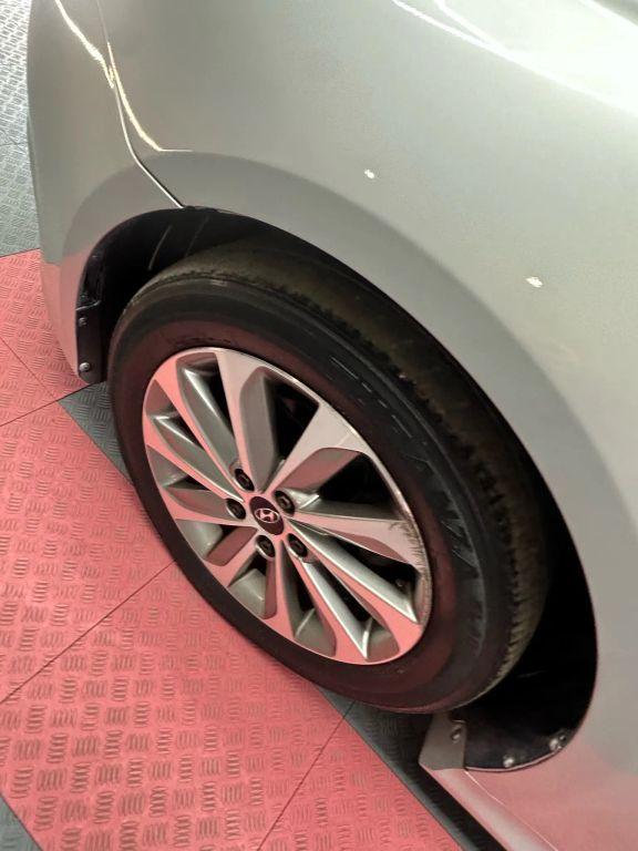 Hyundai Sonata - Thumbnail 5