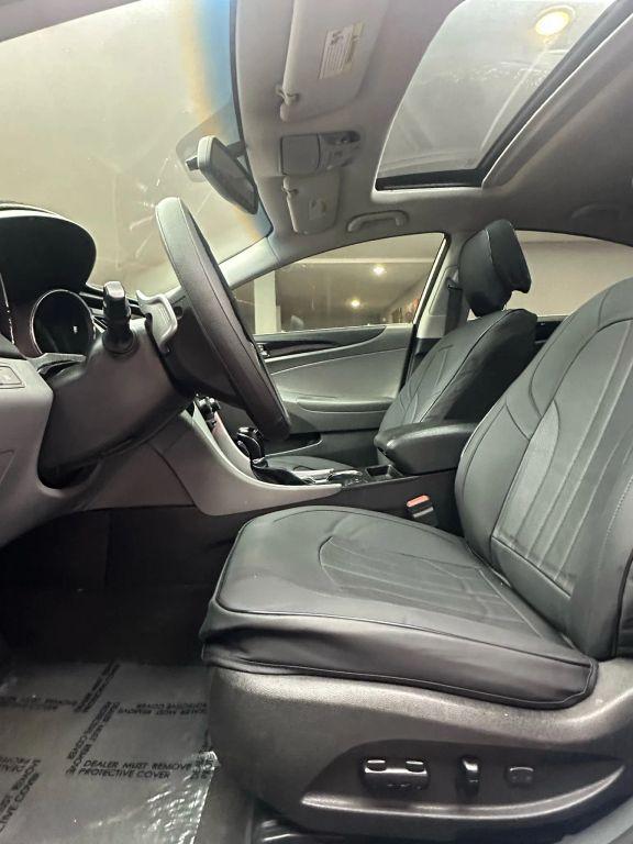 Hyundai Sonata - Thumbnail 17