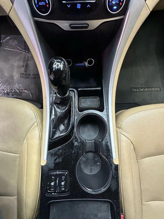 Hyundai Sonata - Thumbnail 20