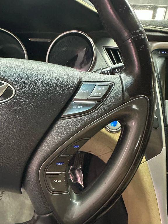 Hyundai Sonata - Thumbnail 15