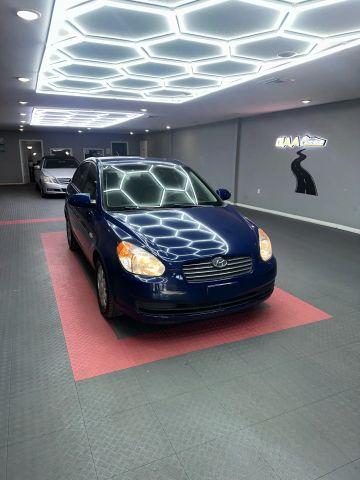 Hyundai Accent - View 1