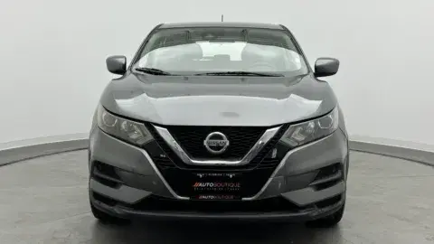 Nissan Rogue Sport S - Thumbnail 3