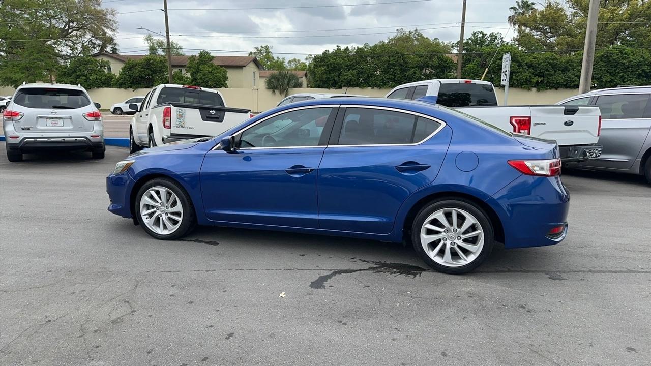 Acura Ilxsedan - Thumbnail 11