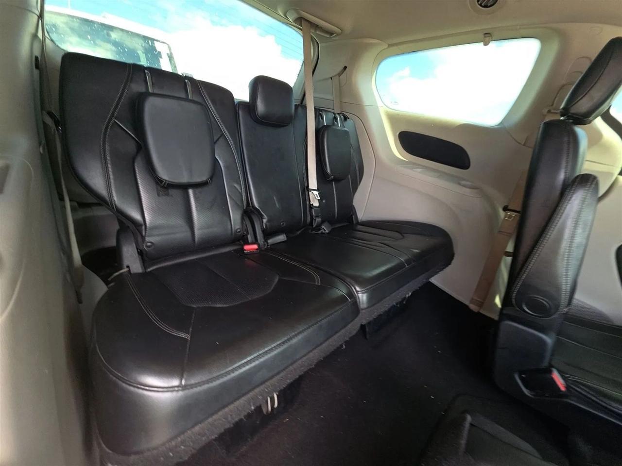 Chrysler Voyagerlxi Fwd - Thumbnail 20