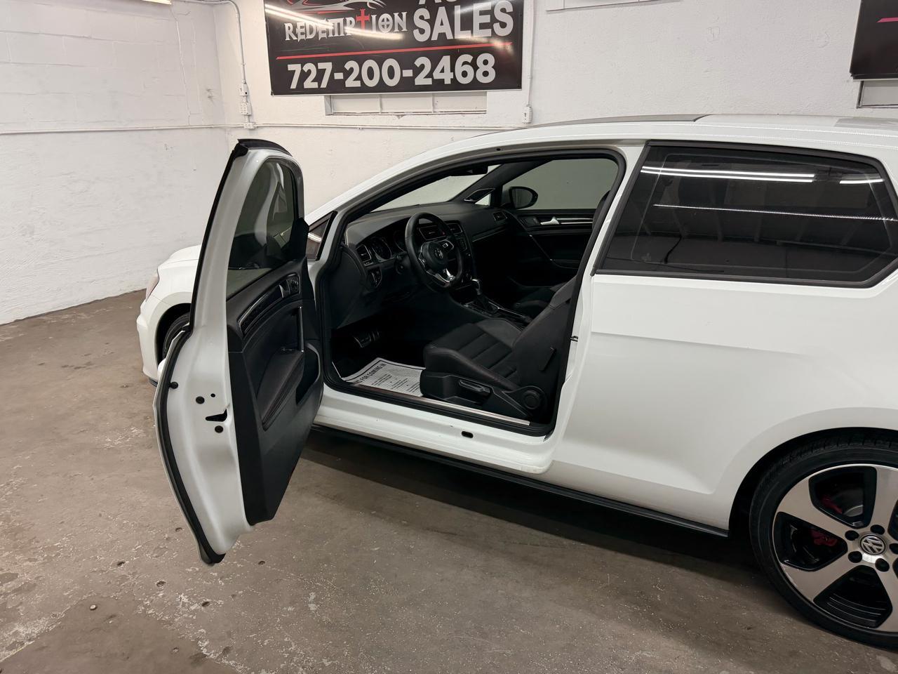 Volkswagen Gtise 6A 2-Door - Thumbnail 12