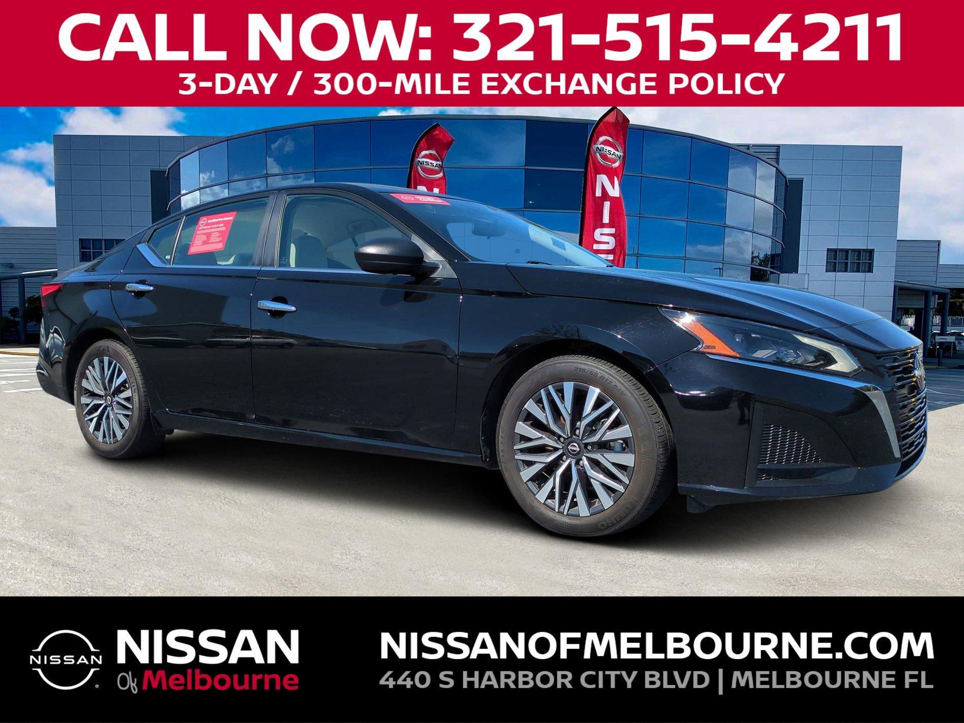 Nissan Altima - View 1