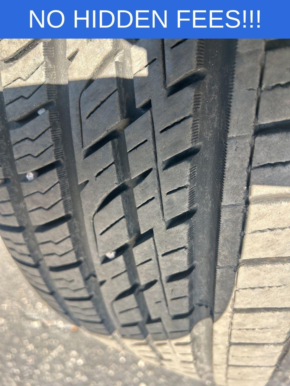 Jeep Wrangler Unlimited Sahara - Thumbnail 5