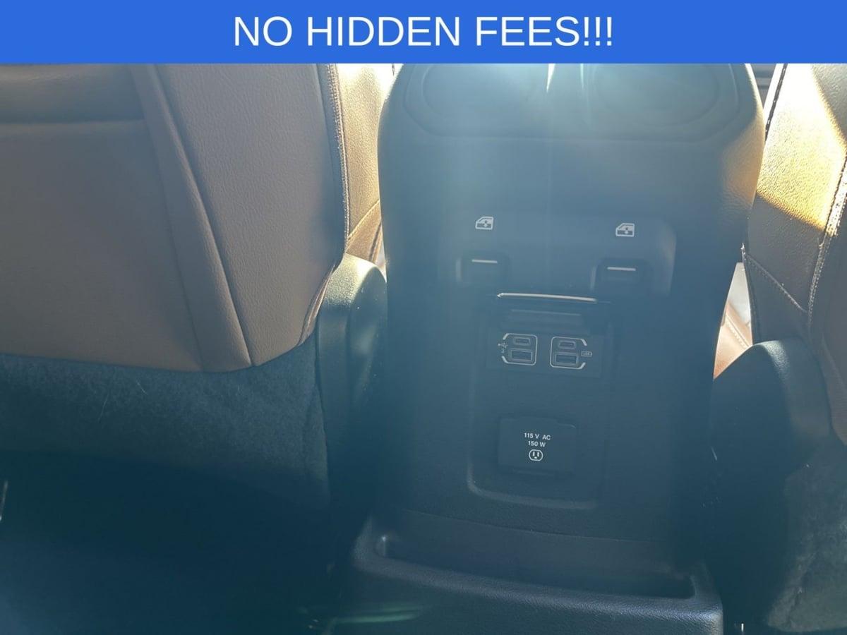 Jeep Wrangler Unlimited Sahara - Thumbnail 15