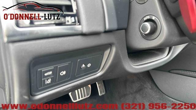 Jaguar F-Type P300 Convertible With Great Options** - Thumbnail 19