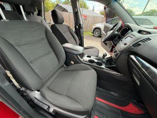 Kia Sorento - Thumbnail 14