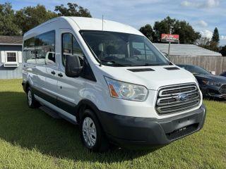 Ford Transit 350 Wagon - Thumbnail 9