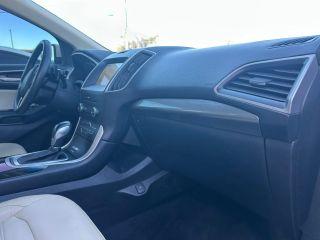 Ford Edge - Thumbnail 4