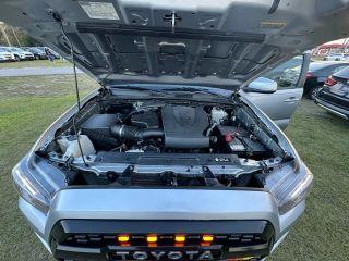 Toyota Tacoma Double Cab - Thumbnail 6