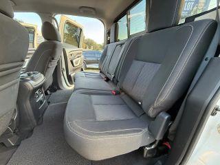 Nissan Titan Xd Crew Cab - Thumbnail 19
