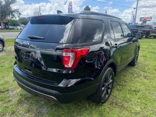 Ford Explorer - Thumbnail 12