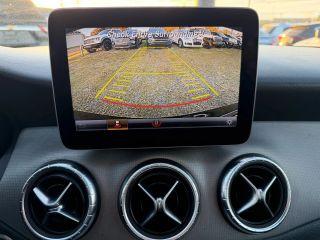 Mercedes-Benz Cla - Thumbnail 3