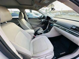 Volkswagen Passat - Thumbnail 3