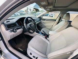 Volkswagen Passat - Thumbnail 15