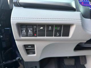 Honda Odyssey - Thumbnail 2