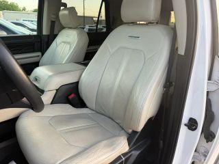 Ford Expedition - Thumbnail 17