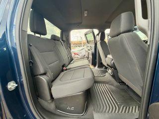 Chevrolet Silverado 1500 Crew Cab - Thumbnail 3