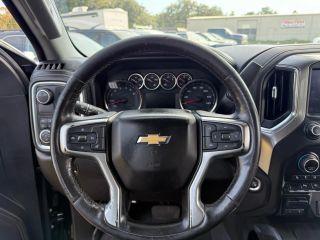 Chevrolet Silverado 1500 Crew Cab - Thumbnail 3