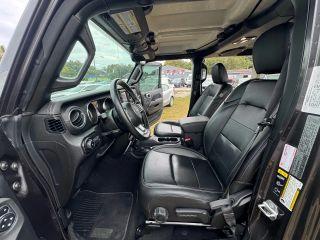 Jeep Wrangler Unlimited - Thumbnail 14