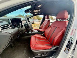 Kia K5 - Thumbnail 14