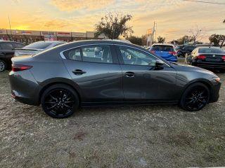 Mazda Mazda3 - Thumbnail 13