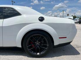 Dodge Challenger - Thumbnail 14