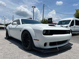 Dodge Challenger - Thumbnail 3