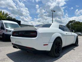 Dodge Challenger - Thumbnail 8