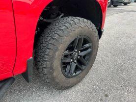 Chevrolet Silverado 1500 Crew Cab - Thumbnail 17