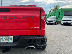 Chevrolet Silverado 1500 Crew Cab - Thumbnail 13