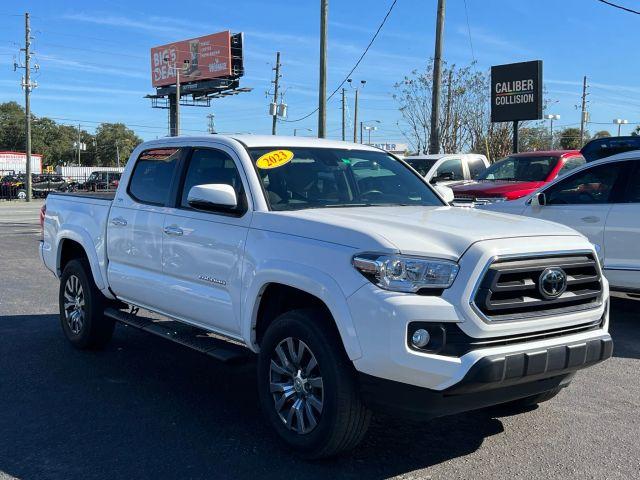 Toyota Tacoma Double Cab - View 1