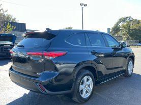 Toyota Highlander - Thumbnail 8