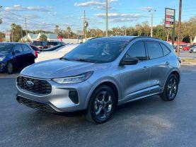 Ford Escape - Thumbnail 4