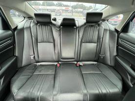 Honda Accord - Thumbnail 14