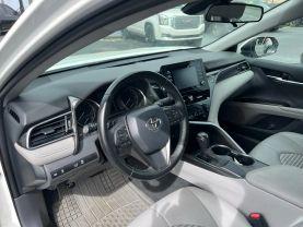 Toyota Camry - Thumbnail 11