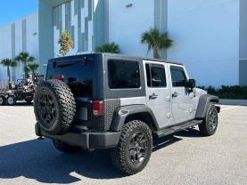 Jeep Wrangler - Thumbnail 8