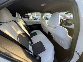 Toyota Corolla Hatchback - Thumbnail 15