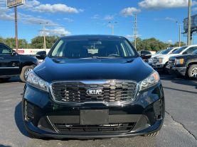 Kia Sorento - Thumbnail 3