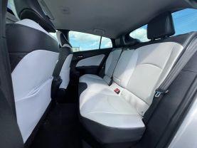 Toyota Prius - Thumbnail 14