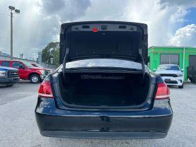 Mercedes-Benz E-Class - Thumbnail 20