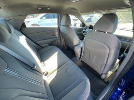 Hyundai Elantra - Thumbnail 16