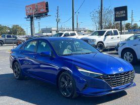 Hyundai Elantra - Thumbnail 2